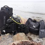 scuba-and-dive-bags-on-the-beach-1140×760