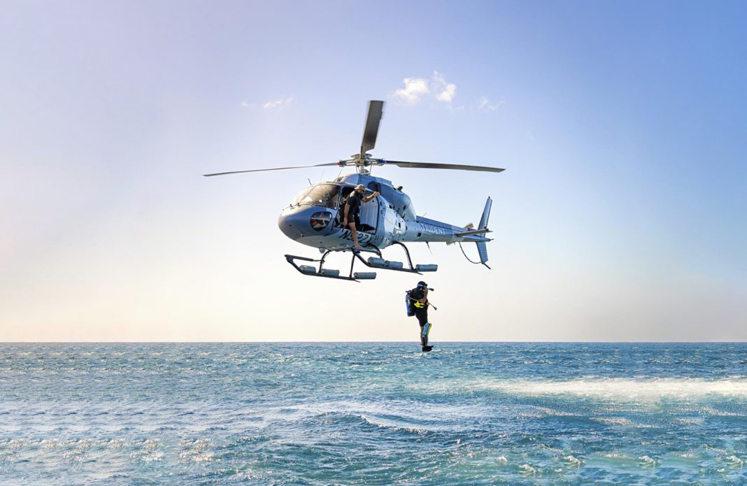 Skokom iz helikoptera u podmorje