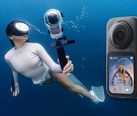 Insta360 X6 8K